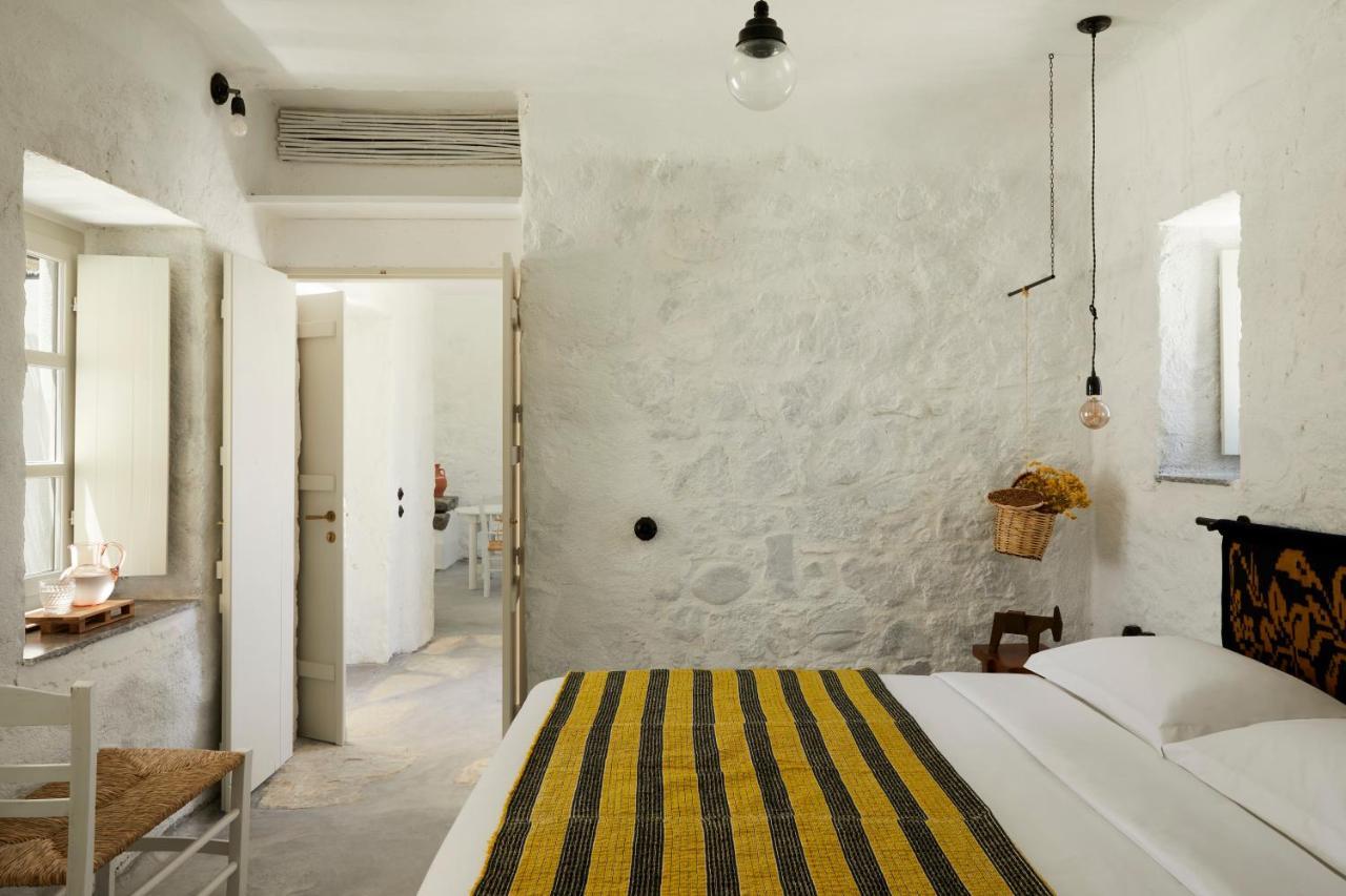 Santa Irini Retreat 호텔 티라시아 외부 사진