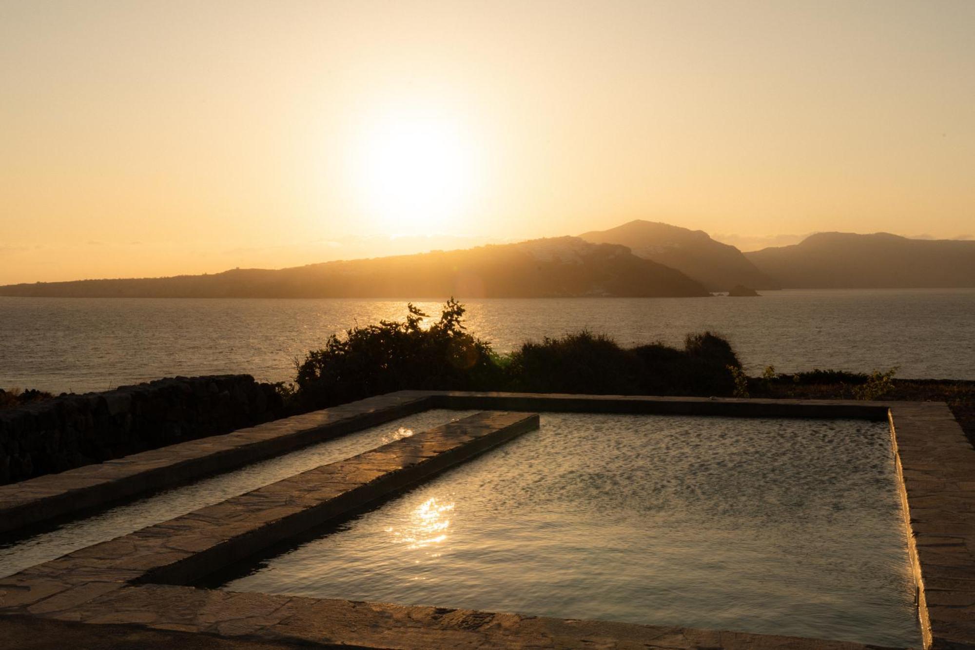 Santa Irini Retreat 호텔 티라시아 외부 사진